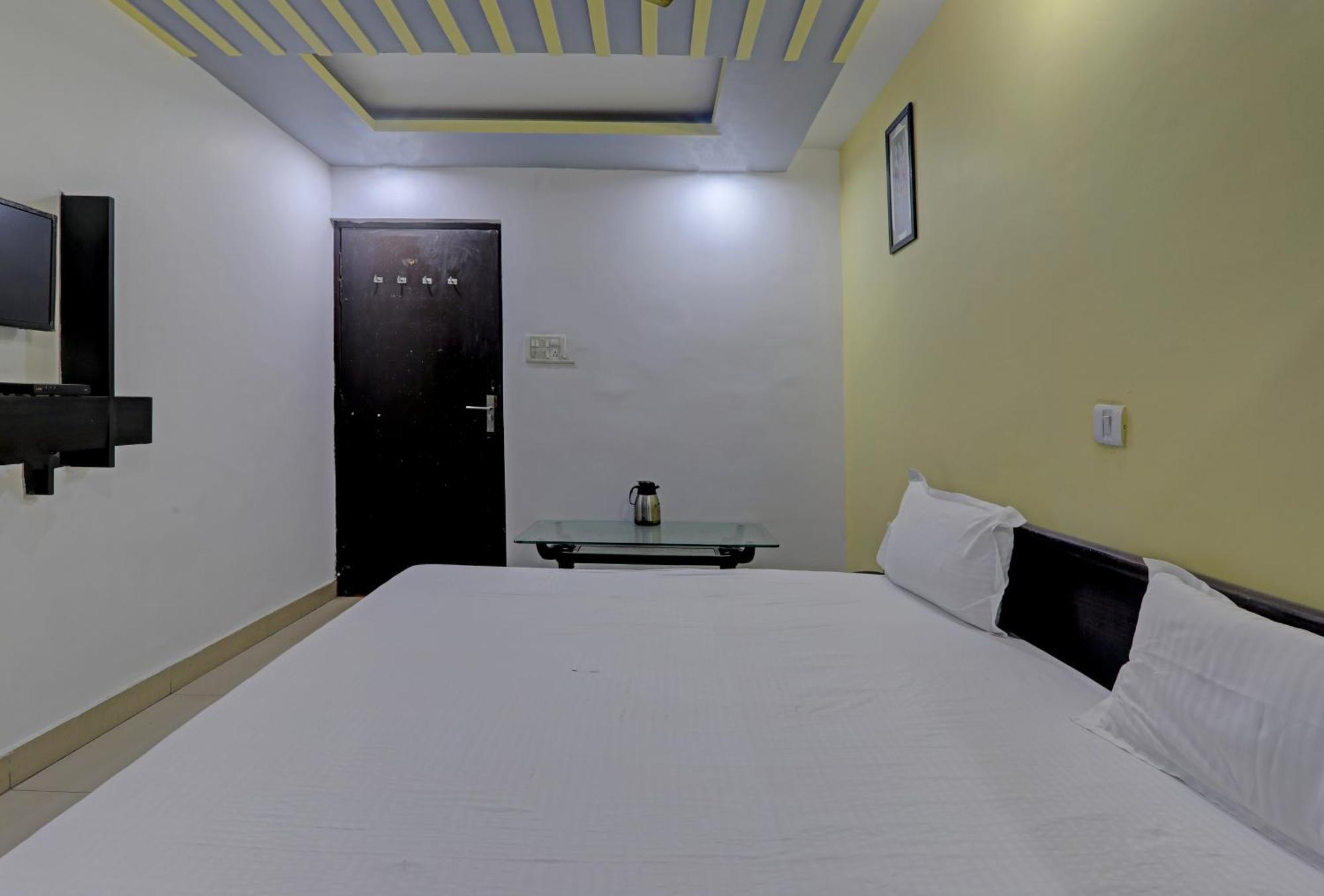 O Sri Krishna Palace Hotel Lucknow